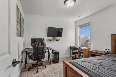 Tiny photo for 3911 Obsidian Drive, Champaign, IL 61822 (MLS # 12616264)