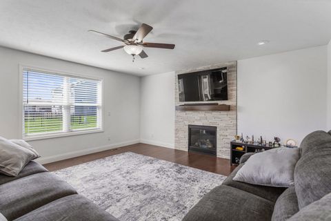 Tiny photo for 3911 Obsidian Drive, Champaign, IL 61822 (MLS # 12616264)