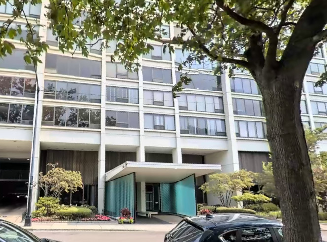 2800 N Lake Shore Drive 2709