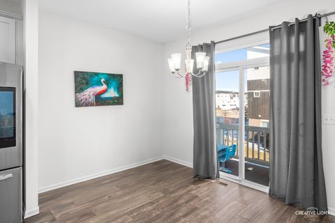 Tiny photo for 4203 Calder Lane #4203, Aurora, IL 60504 (MLS # 12551300)