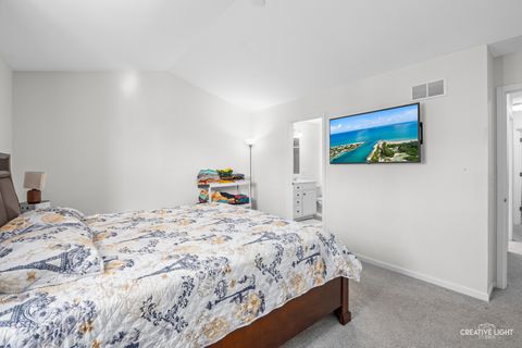 Tiny photo for 4203 Calder Lane #4203, Aurora, IL 60504 (MLS # 12551300)