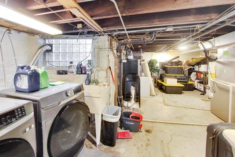 Tiny photo for 941 W Altgeld Street, Chicago, IL 60614 (MLS # 12609417)