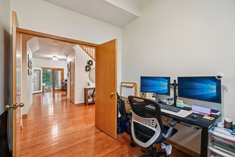 Tiny photo for 14355 Spring Meadow Court, Libertyville, IL 60048 (MLS # 12516778)