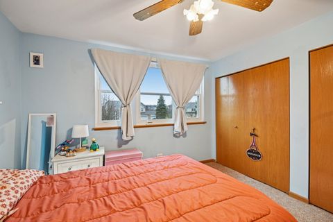 Tiny photo for 14355 Spring Meadow Court, Libertyville, IL 60048 (MLS # 12516778)