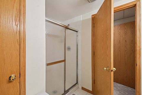 Tiny photo for 14355 Spring Meadow Court, Libertyville, IL 60048 (MLS # 12516778)