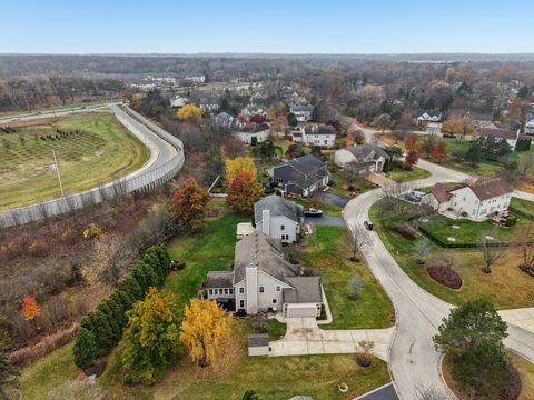 Tiny photo for 14355 Spring Meadow Court, Libertyville, IL 60048 (MLS # 12516778)