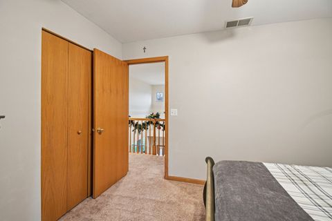 Tiny photo for 14355 Spring Meadow Court, Libertyville, IL 60048 (MLS # 12516778)