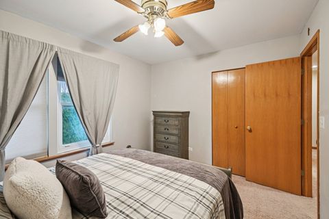 Tiny photo for 14355 Spring Meadow Court, Libertyville, IL 60048 (MLS # 12516778)