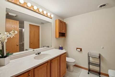 Tiny photo for 14355 Spring Meadow Court, Libertyville, IL 60048 (MLS # 12516778)