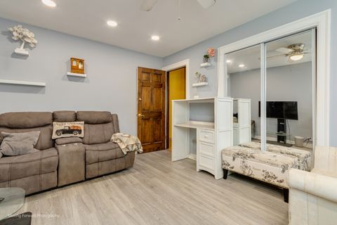 Tiny photo for 7254 Fair Elms Avenue, Burr Ridge, IL 60527 (MLS # 12453589)