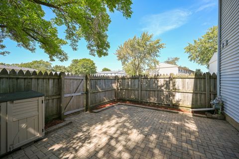 Tiny photo for 1516 Mckool Avenue, Streamwood, IL 60107 (MLS # 12475493)