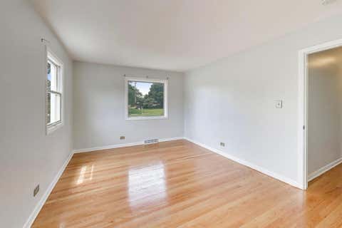Tiny photo for 5455 S Catherine Avenue, Countryside, IL 60525 (MLS # 12665873)