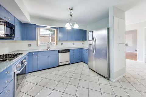Tiny photo for 5455 S Catherine Avenue, Countryside, IL 60525 (MLS # 12665873)