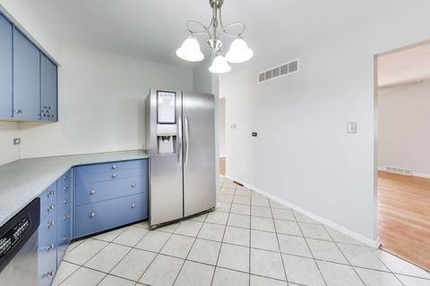 Tiny photo for 5455 S Catherine Avenue, Countryside, IL 60525 (MLS # 12665873)
