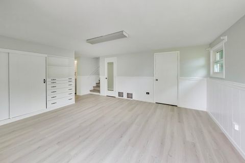 Tiny photo for 5455 S Catherine Avenue, Countryside, IL 60525 (MLS # 12665873)