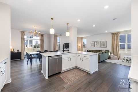 Tiny photo for 4122 Chelsea Manor Circle, Aurora, IL 60504 (MLS # 12589316)