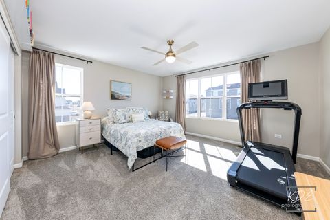 Tiny photo for 4122 Chelsea Manor Circle, Aurora, IL 60504 (MLS # 12589316)