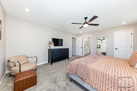 Tiny photo for 4122 Chelsea Manor Circle, Aurora, IL 60504 (MLS # 12589316)