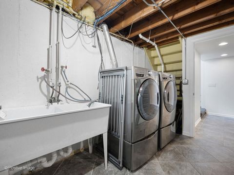 Tiny photo for 10913 Martindale Drive, Westchester, IL 60154 (MLS # 12487432)