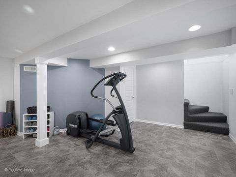 Tiny photo for 10913 Martindale Drive, Westchester, IL 60154 (MLS # 12487432)