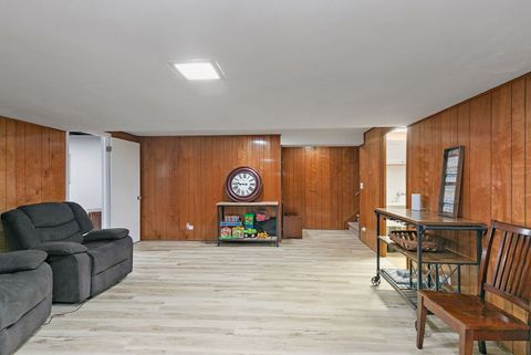 Tiny photo for 587 N Clifton Avenue, Elgin, IL 60123 (MLS # 12469219)