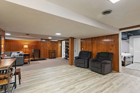 Tiny photo for 587 N Clifton Avenue, Elgin, IL 60123 (MLS # 12469219)