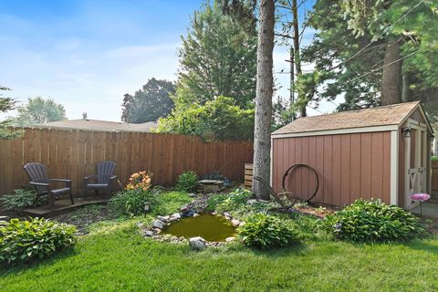 Tiny photo for 587 N Clifton Avenue, Elgin, IL 60123 (MLS # 12469219)