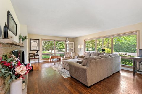 Tiny photo for 587 N Clifton Avenue, Elgin, IL 60123 (MLS # 12469219)