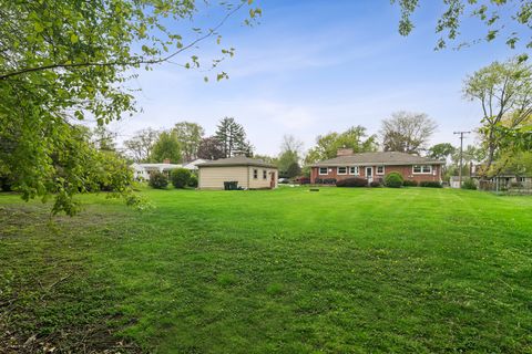 Tiny photo for 429 W Helen Road, Palatine, IL 60067 (MLS # 12625743)
