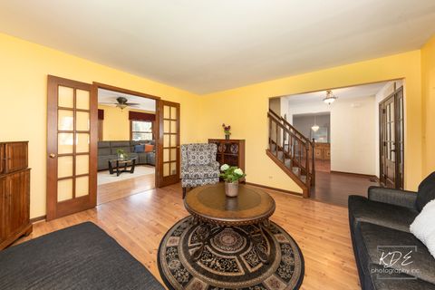 Tiny photo for 1117 Jefferson Avenue, Downers Grove, IL 60516 (MLS # 12613995)