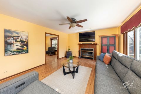 Tiny photo for 1117 Jefferson Avenue, Downers Grove, IL 60516 (MLS # 12613995)