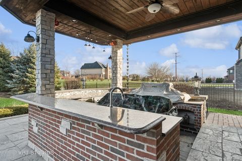 Tiny photo for 22957 Devonshire Lane, Frankfort, IL 60423 (MLS # 12463124)