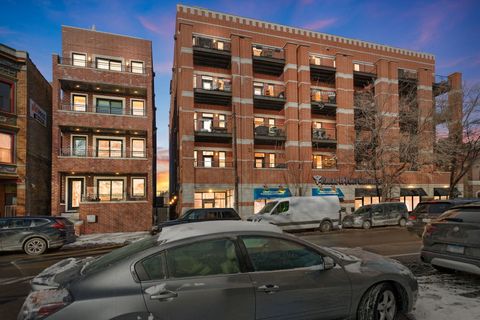 2222 W Belmont Avenue 203 Chicago IL 60618