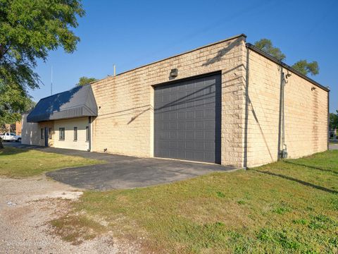 Tiny photo for 4100 Washington Boulevard, Hillside, IL 60162 (MLS # 12491446)