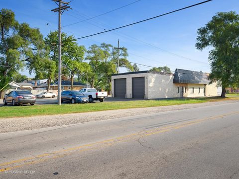 Tiny photo for 4100 Washington Boulevard, Hillside, IL 60162 (MLS # 12491446)