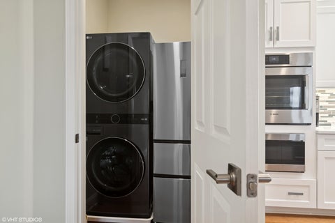 Tiny photo for 1 Renaissance Place #1PH, Palatine, IL 60067 (MLS # 12762927)