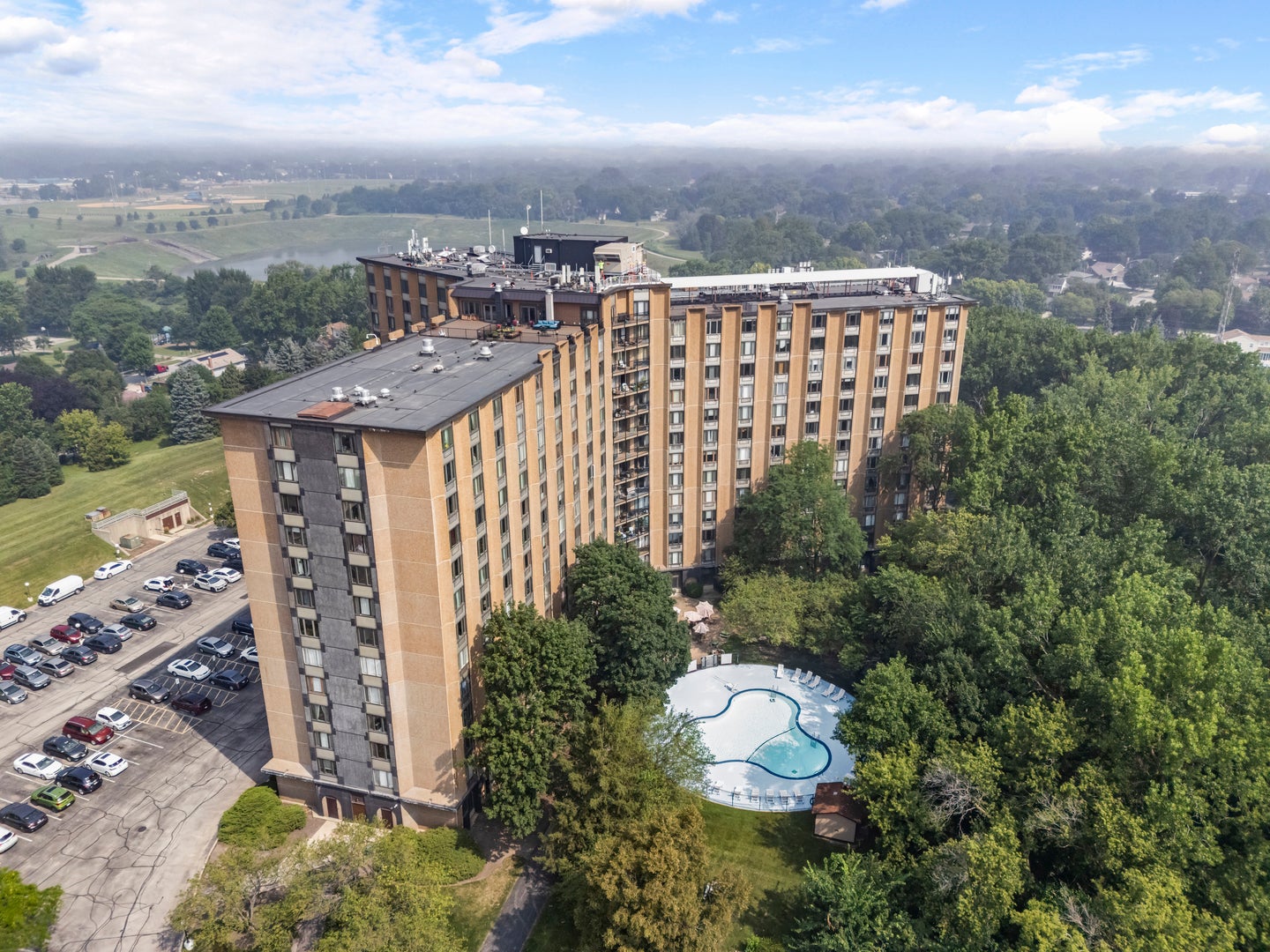 1 Renaissance Place 1PH