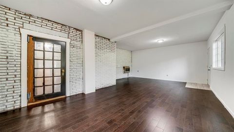 Tiny photo for 1611 Jackson Street, Rockford, IL 61107 (MLS # 12581951)