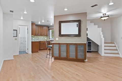 Tiny photo for 414 S Dee Road, Park Ridge, IL 60068 (MLS # 12520374)