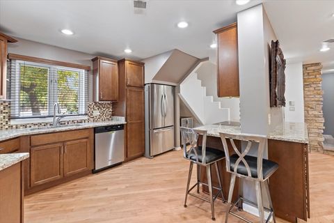 Tiny photo for 414 S Dee Road, Park Ridge, IL 60068 (MLS # 12520374)