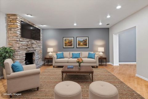 Tiny photo for 414 S Dee Road, Park Ridge, IL 60068 (MLS # 12520374)