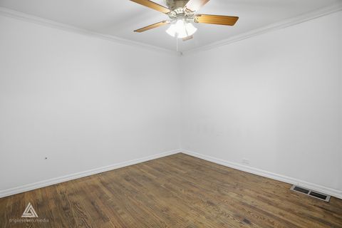 Tiny photo for 7034 W 114th Place, Worth, IL 60482 (MLS # 12500336)