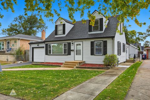 Photo of 7034 W 114th Place, Worth, IL 60482 (MLS # 12500336) Photo of 7034 W 114th Place, Worth, IL 60482 (MLS # 12500336)