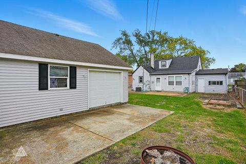 Tiny photo for 7034 W 114th Place, Worth, IL 60482 (MLS # 12500336)