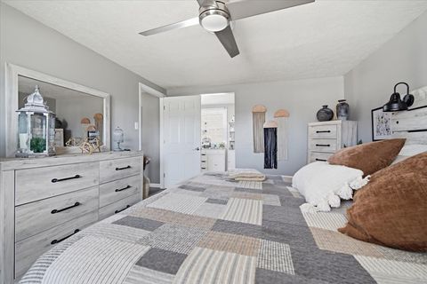 Tiny photo for 25 Helen Street, Streator, IL 61364 (MLS # 12589455)