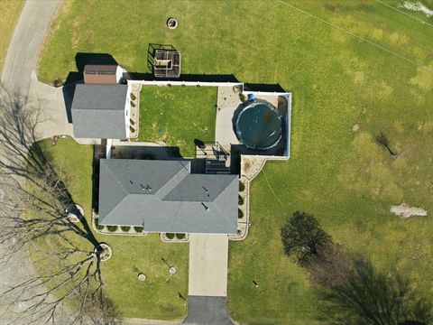 Tiny photo for 25 Helen Street, Streator, IL 61364 (MLS # 12589455)