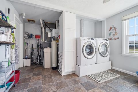 Tiny photo for 25 Helen Street, Streator, IL 61364 (MLS # 12589455)