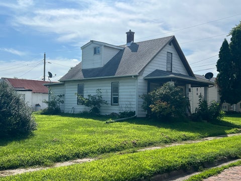 Tiny photo for 807 S Ohio Avenue, Davenport, IA 52802 (MLS # 12737836)