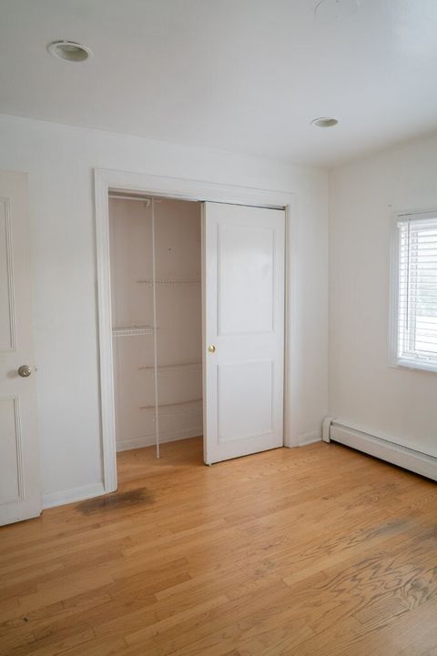 Tiny photo for 3505 Oak Park Avenue #B3, Berwyn, IL 60402 (MLS # 12462967)