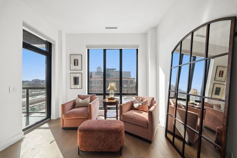 Tiny photo for 323 S Racine Avenue #PHD, Chicago, IL 60607 (MLS # 12616637)